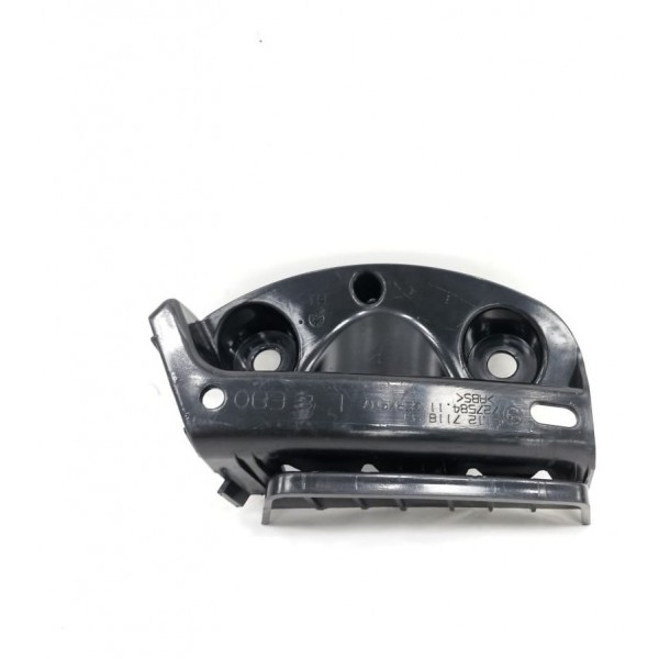 Guia Parachoque Traseiro Esquerdo Bmw 320i 2010