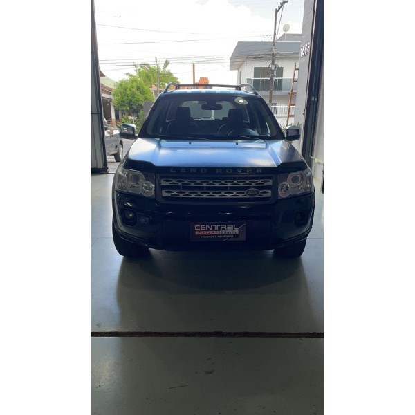 Parachoque Dianteiro Land Rover Freelander 2012 Preto