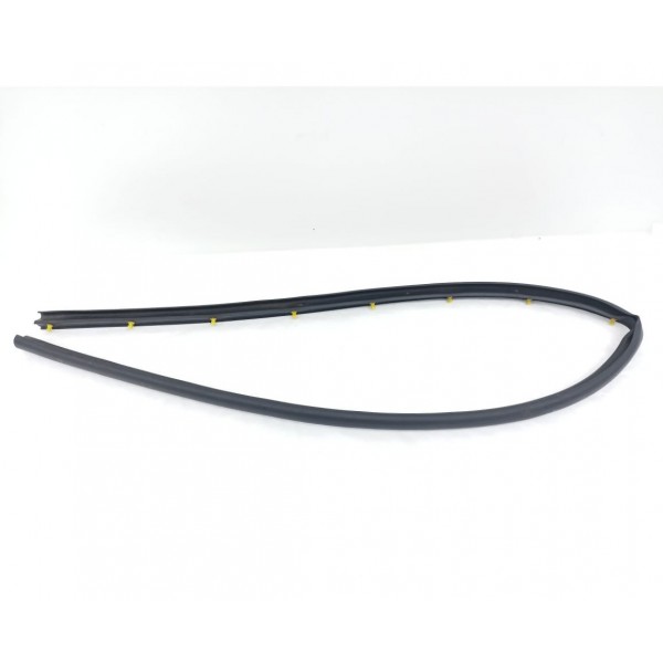 Borracha Spoiler Lateral Direito Gm Equinox 2020 Preto