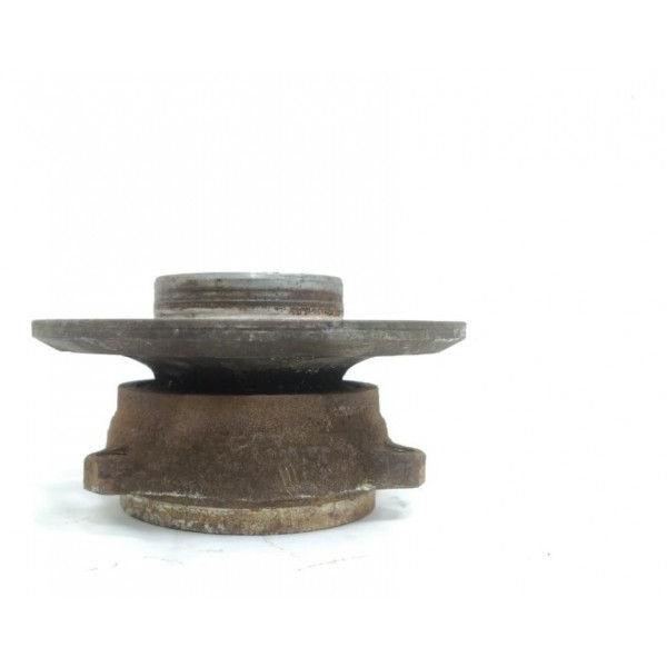 Cubo Rolamento Traseiro Esquerdo Mercedes C180 2014