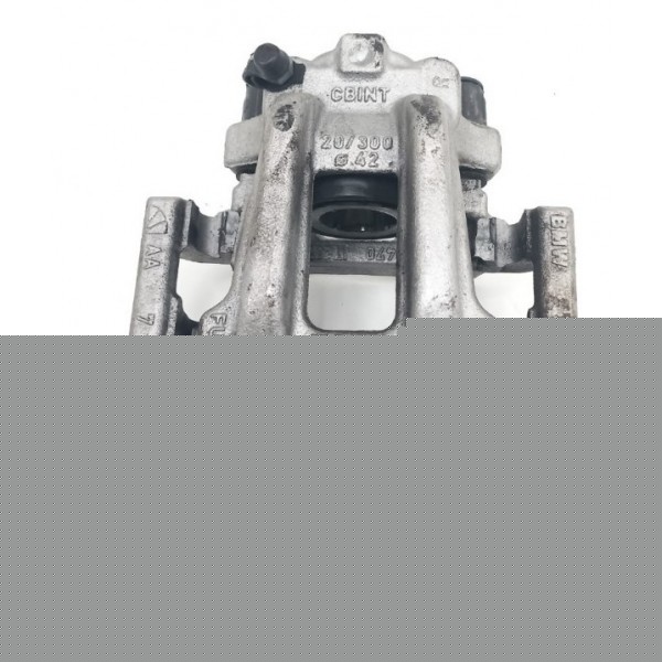 Pinça Freio Traseiro Direito Bmw 320i 2018