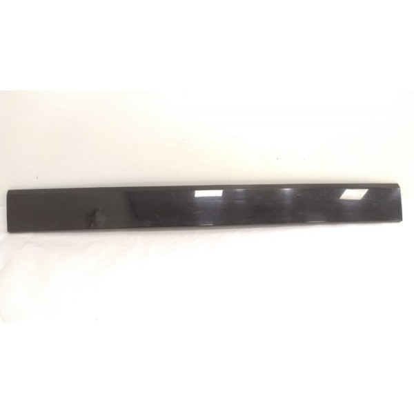 Moldura Aplique Tampa Traseira Discovery 2010 Detalhe