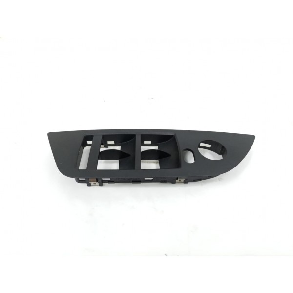 Moldura Botão Vidro Retrovisor Dianteiro Esquerdo X1 2012