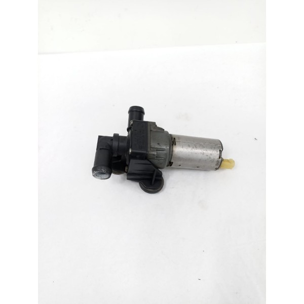 Bomba Água Auxiliar Bmw X1 2012 2013 6411692824602