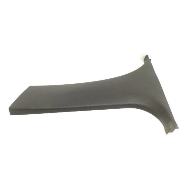 Acabamento Coluna Central Esquerda Com Detalhe  Bmw X1 2013