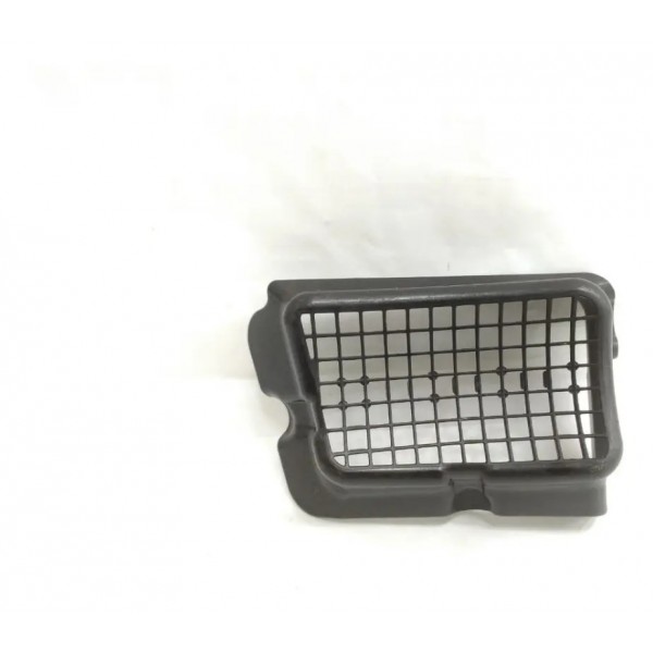 Acabamento Direito Protetor Dreno Capô Bmw X1 2013