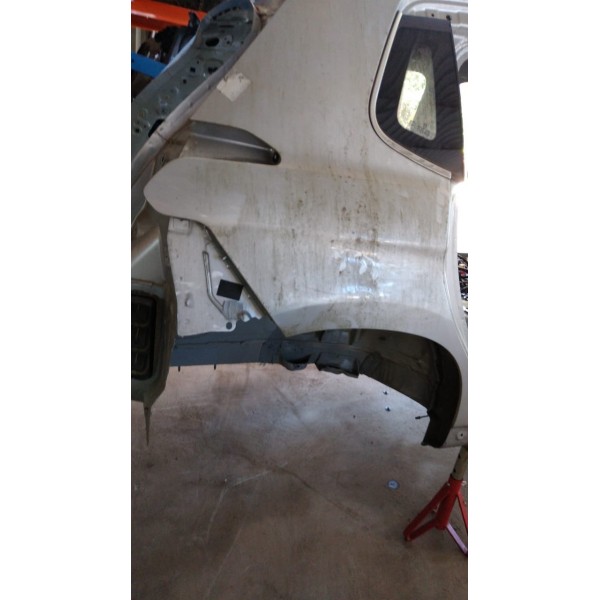 Lateral Peugeot 2008 2017 Lado Direito