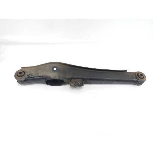 Balança Traseira Esquerda Mitsubishi Outlander 2015