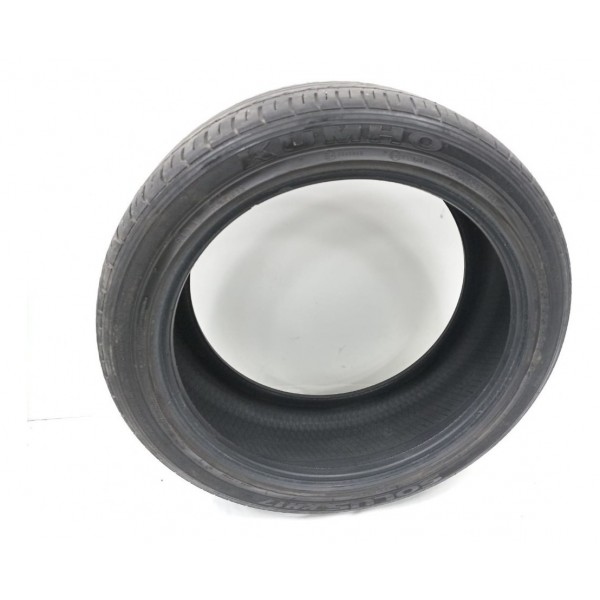 Pneu Kumho Solus 225/45 R18 Detalhe Dot 4310