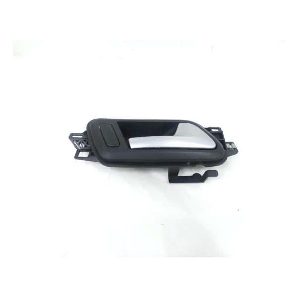 Maçaneta Interna Porta Dianteira Direita Amarok 2011 Detalhe Dianteira
