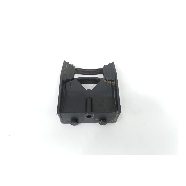 Guia Vidro Porta Dianteira Direita Vw Amarok 2011