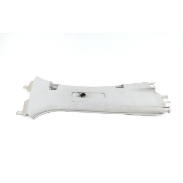 Acabamento Superior Coluna Central Direito Amarok 2011