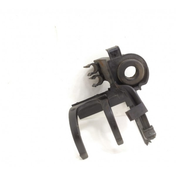 Suporte Flexível Dianteiro Direito Mercedes C180 2014