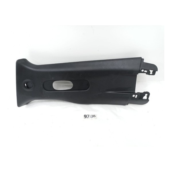 Acabamento Coluna Central Esquerdo Renegade 2022