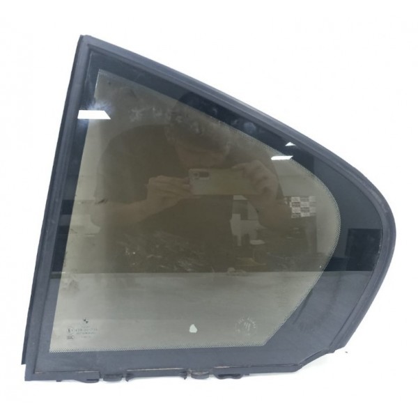 Vidro Fixo Traseiro Esquerdo Bmw 320i 2014