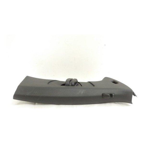 Acabamento Superior C/detalhe Coluna Direita Golf Gti 2019