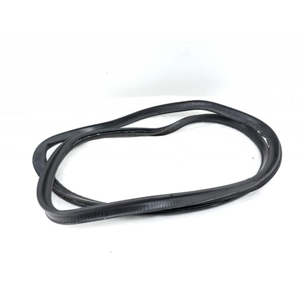 Borracha Porta Malas Audi Rs5 4.2 V8 2011