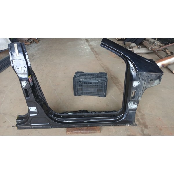 Coluna De Porta Direita Volkswagen Passat Cc 2014 Preto