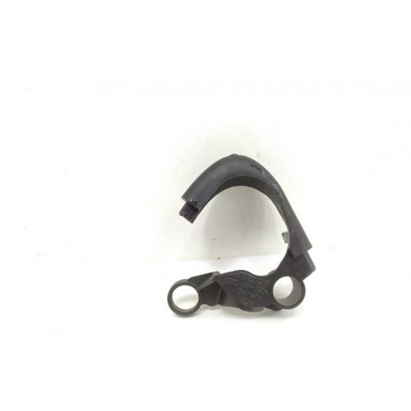 Acabamento Esquerdo Dobradiça Audi Rs5 2011 Detalhe