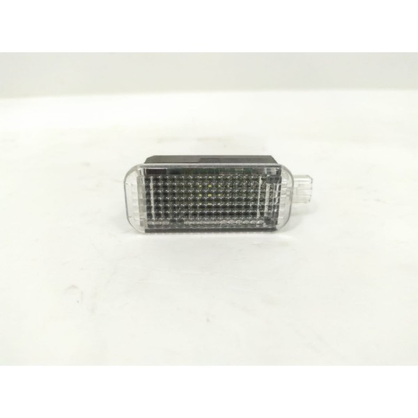 Luz Cortesia Inferior Porta Luvas Audi Rs5 4.2 V8 2011 