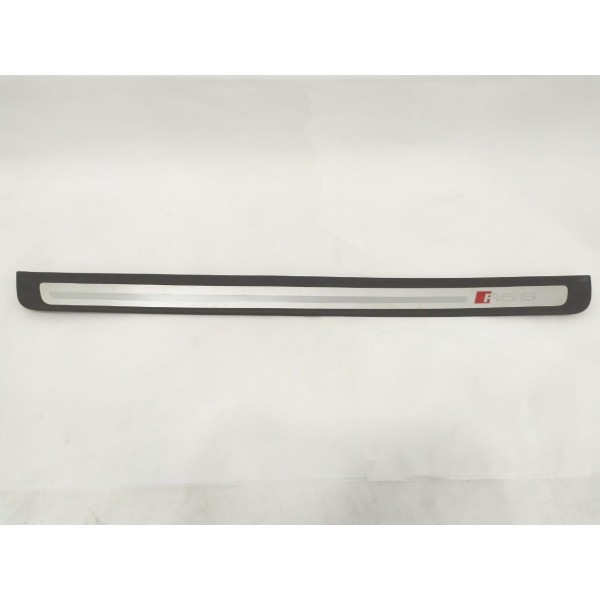 Soleira Porta Esquerda Audi Rs5 4.2 V8  2011 Detalhe