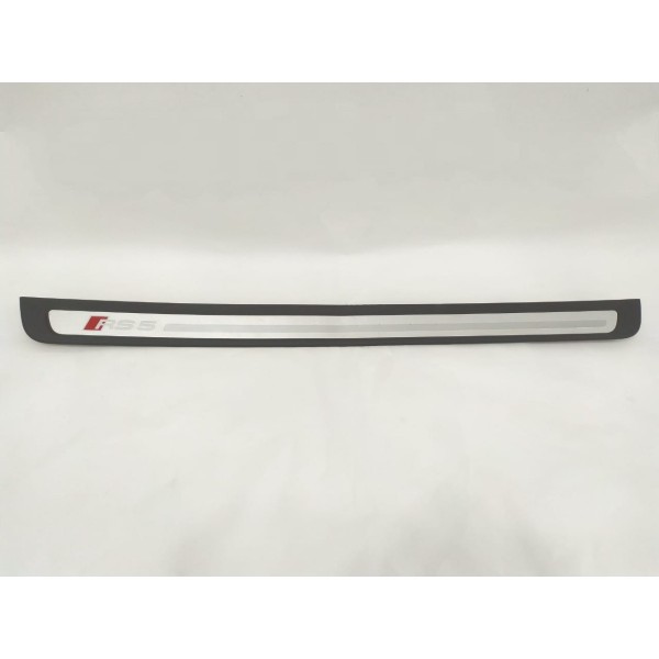 Soleira Porta Direita Audi Rs5 4.2 V8 2010 2011 Detalhe