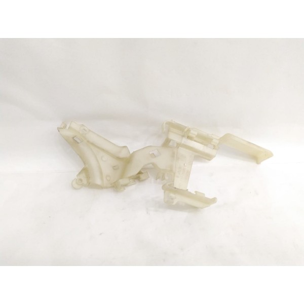 Suporte Maçaneta Traseira Esquerda Passat Cc 2014 Detalhe Branco