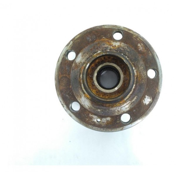 Cubo Rolamento Roda Traseiro Direito Vw Passat Cc 2014