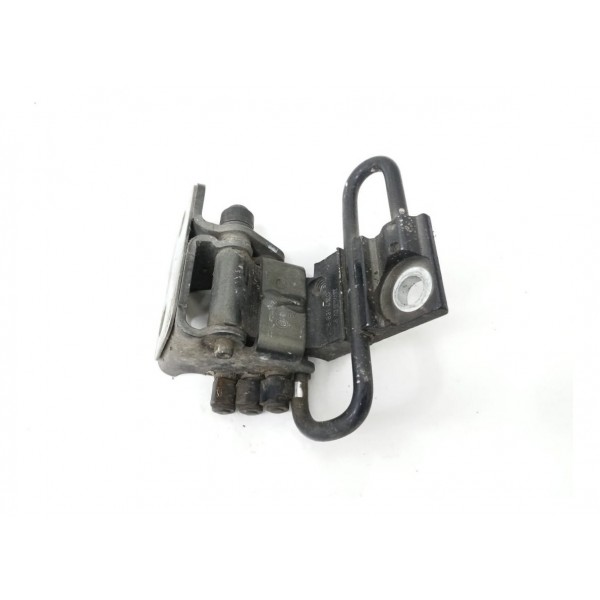 Dobradiça Porta Dianteira Direita Vw Passat Cc V6 2014 