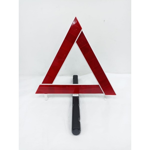 Triângulo Emergência Fiat Idea Adventure 1.8 2014.15