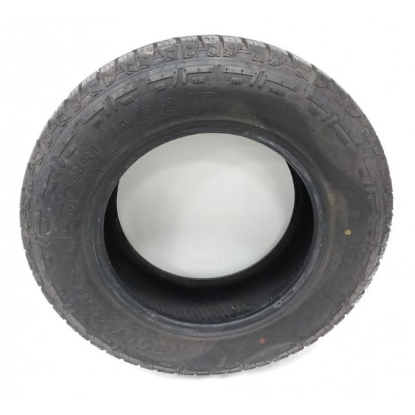 Pneu Linglong Crosswind 205/70r15  N1