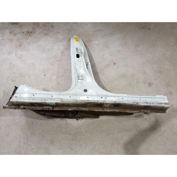 Coluna T Direita Fiat Toro 2018