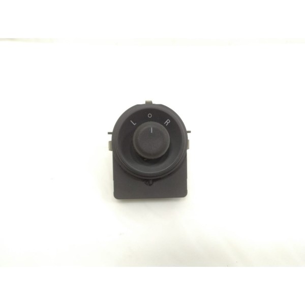 Botão Comando Retrovisor Gm Tracker Ltz Turbo 2018