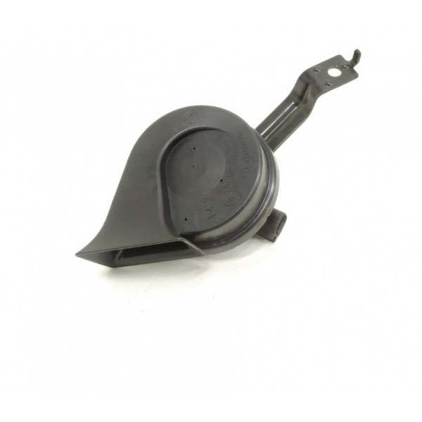 Buzina Aguda Tracker 2017