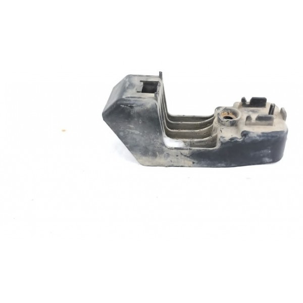 Suporte Farol Esquerdo Toyota Corolla 2016  Detalhe