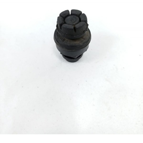 Batente Tampa Traseira Bmw X1 2.0 Turbo 2013 Unidade