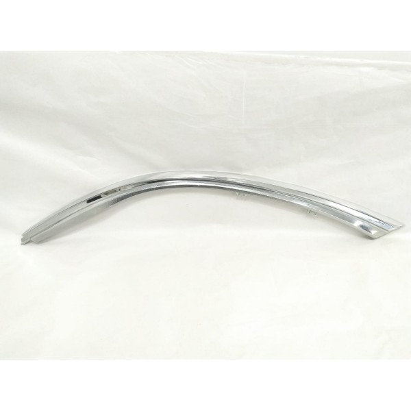 Aplique Cromado Farol Esquerdo Toyota Corolla 2017