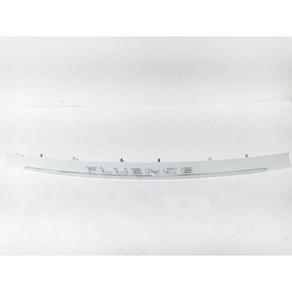 Aplique Friso Tampa Traseira Renault Fluence 2014