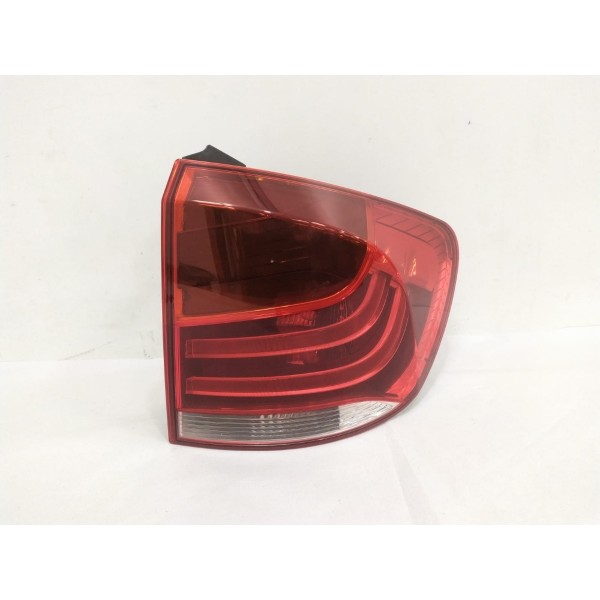Lanterna Direita Bmw X1 2013 Detalhe Direito
