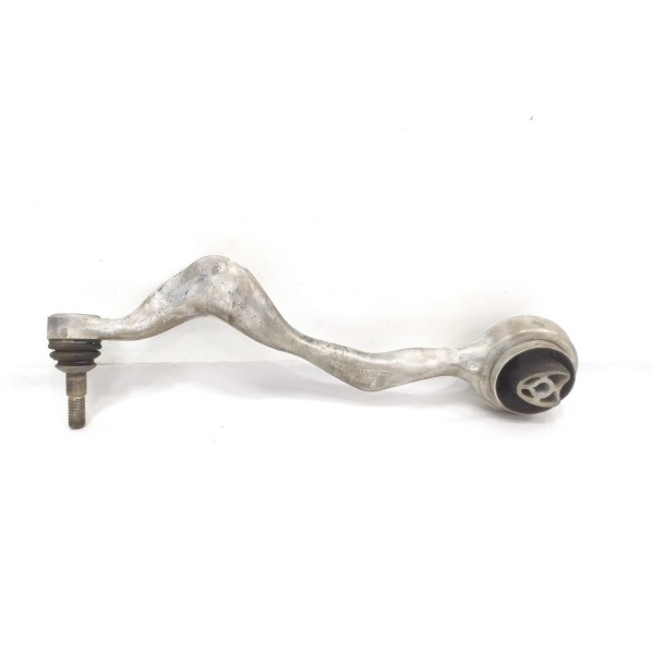 Braço Suspensão Dianteiro Direito Bmw X1 2013 Detalhe