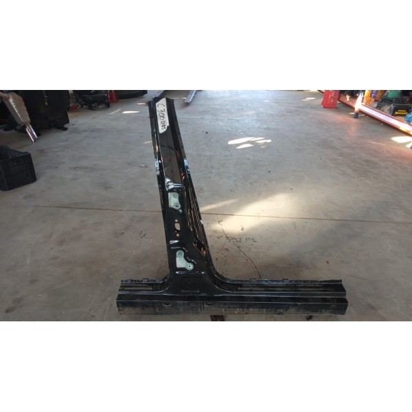 Coluna T Direita Mercedes C 300 2011