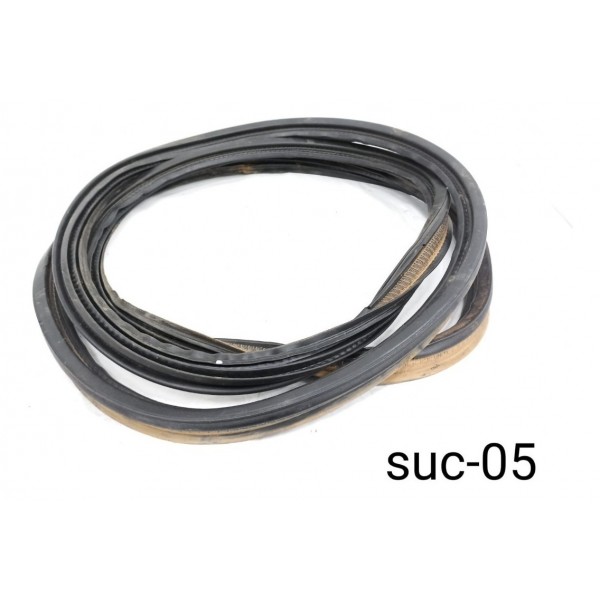 Borracha Tampa Traseira Honda Hrv 2018 Detalhe