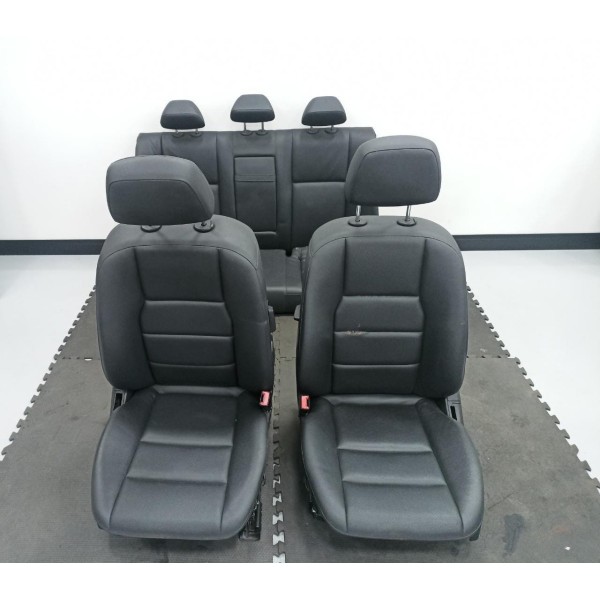 Jogo Banco Mercedes C300 V6 2011 Detalhe