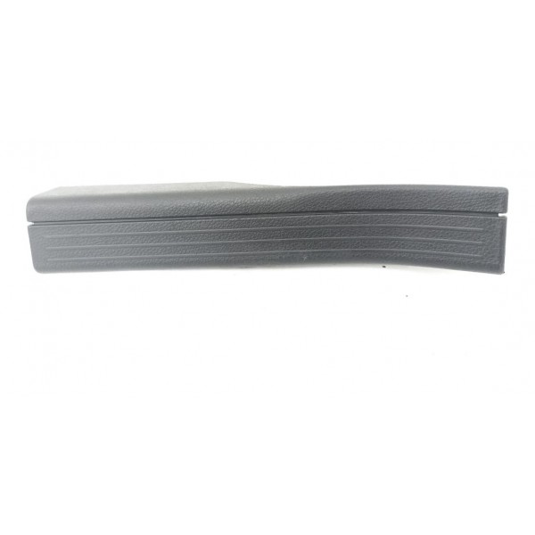 Soleira Porta Traseira Esquerda  Mercedes C300 2011