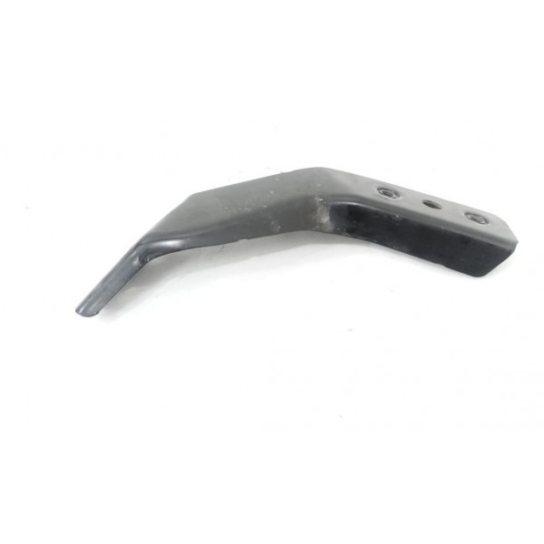 Suporte Parachoque Dianteiro Esquerdo C300 2011