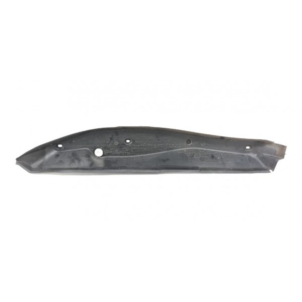 Guia Paralama Direito Mercedes C300 V6 2011