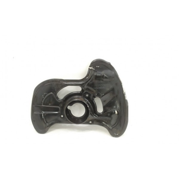 Defletor Disco Dianteiro Direito Mercedes C300 2011