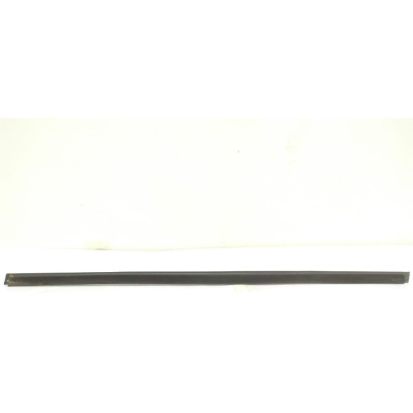 Pestana Externa Dianteira Direita Fiat Mobi 2017 Detalhe