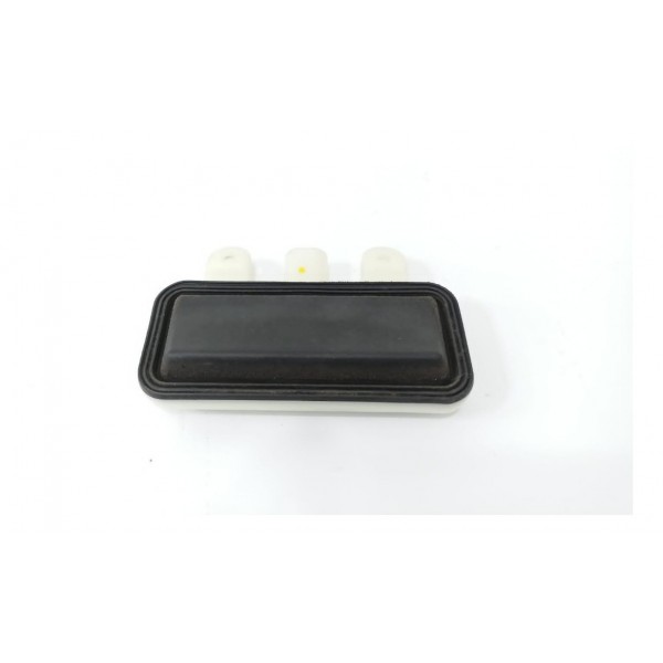 Botão Abertura Tampa Traseira Mercedes A200 2014-15