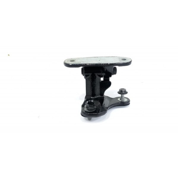 Dobradiça Inferior Porta Dianteira Esq Mercedes Gla200 2016